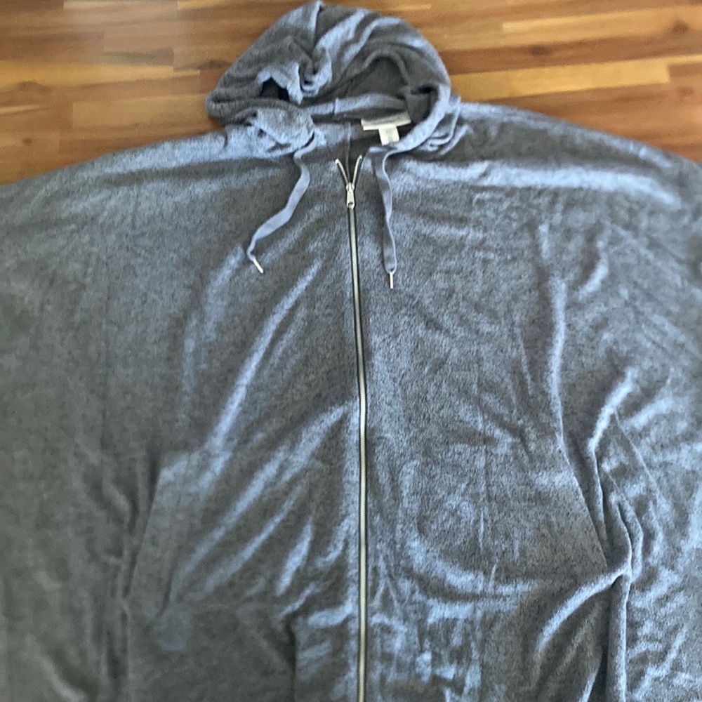 Motherhood Maternity cape/sweater